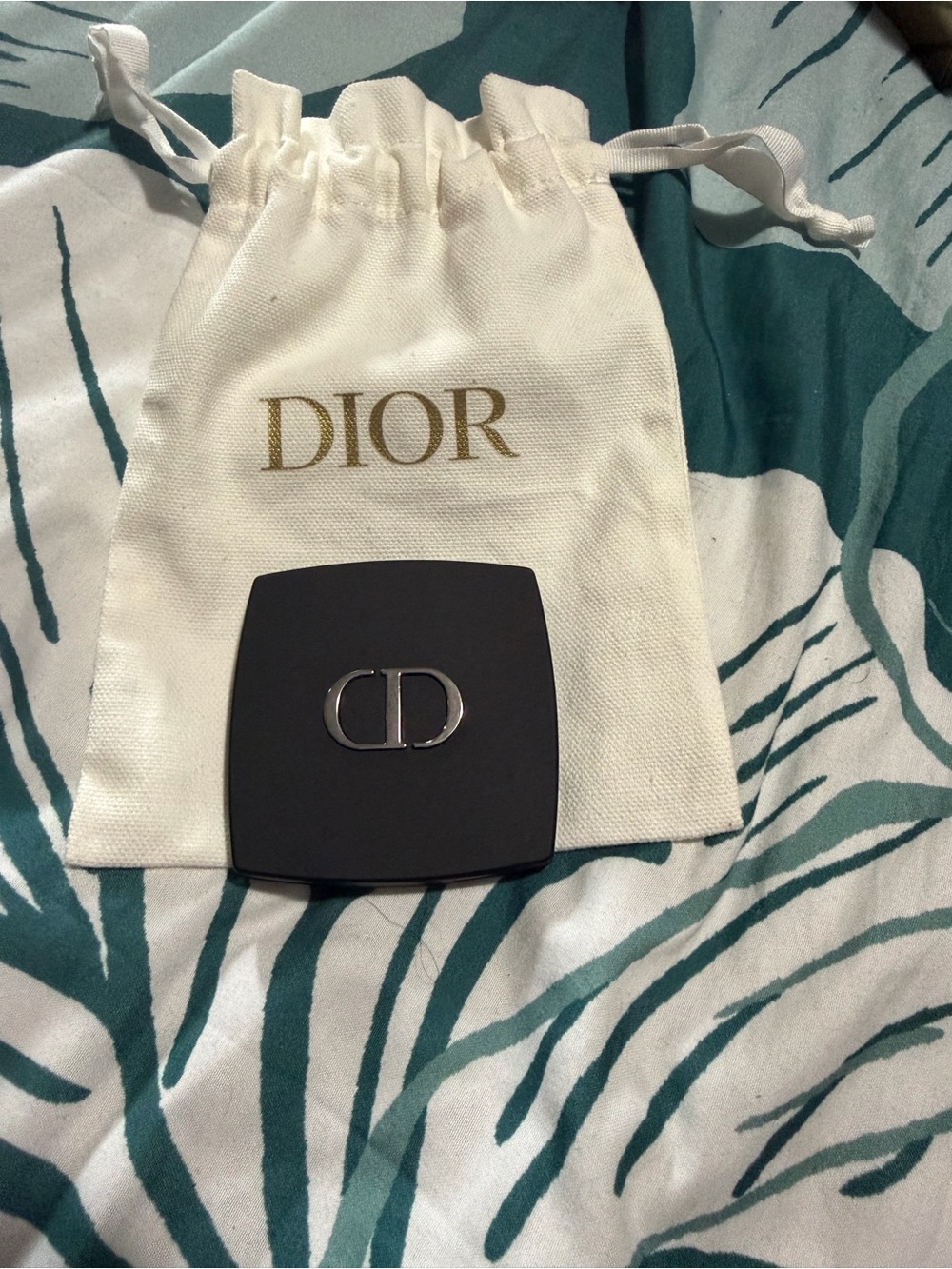 Dior Black Compact with Cream Drawstring Pouch